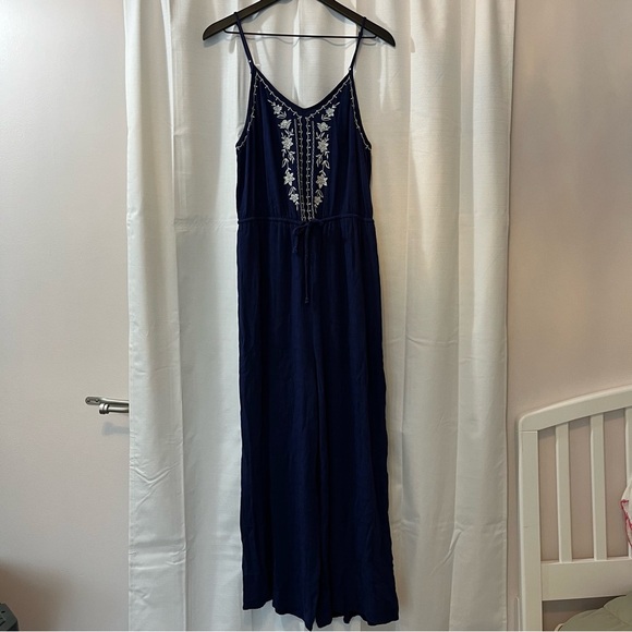 Knox Rose Floral Embroidered Front Tie Jumpsuit - Size Medium - Picture 1 of 9